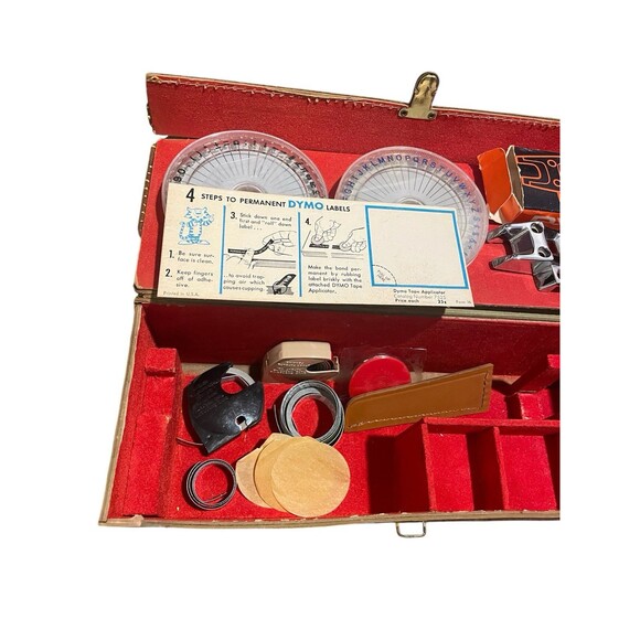 Dymo Vintage 1960s Embossing Tape Labeler with Case / Accessories Metal Chrome - Picture 3 of 11